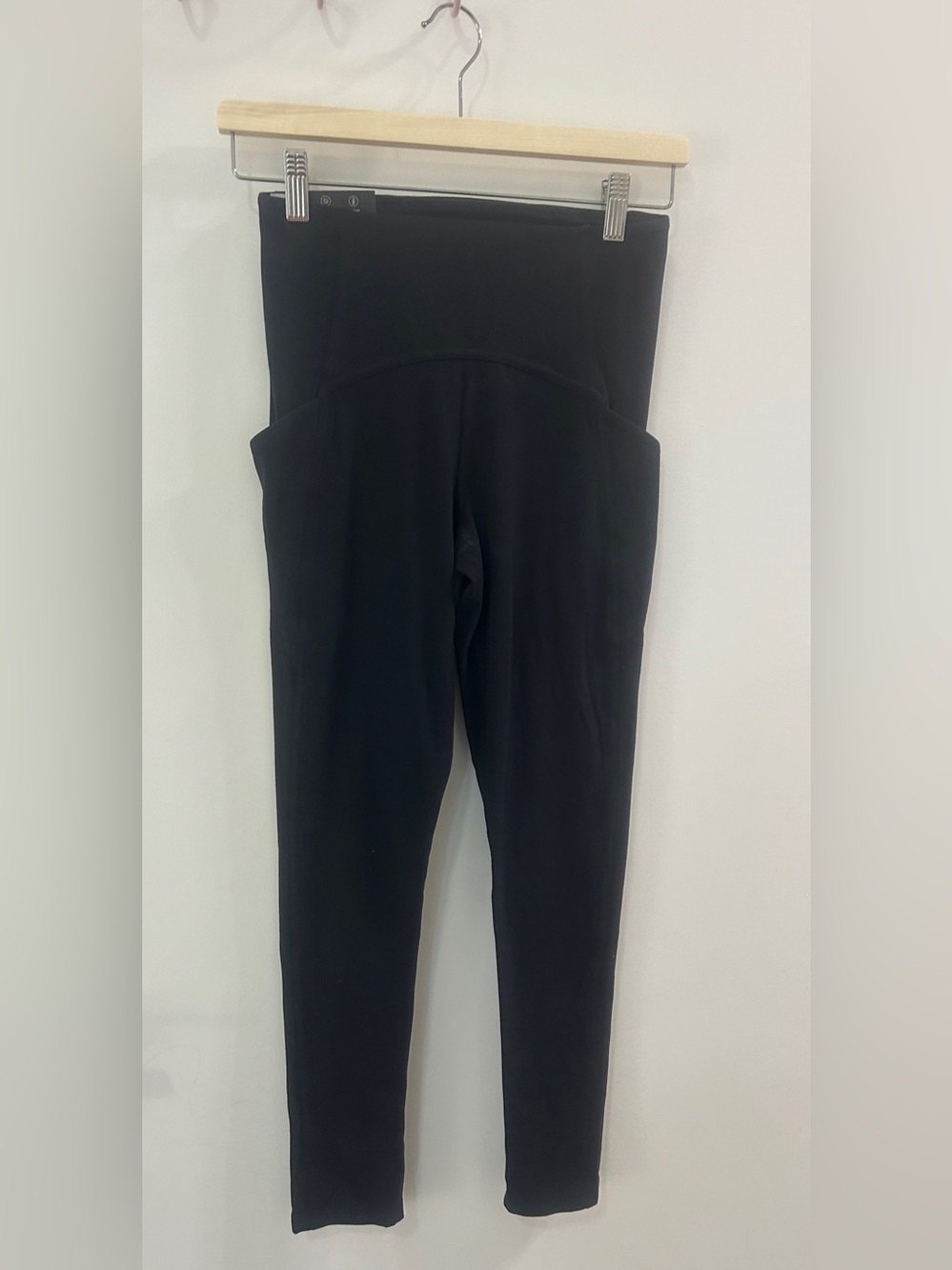 NTW Tna BUTTER High-Rise Asset Ankle Pocket Leggings Black / Size Small